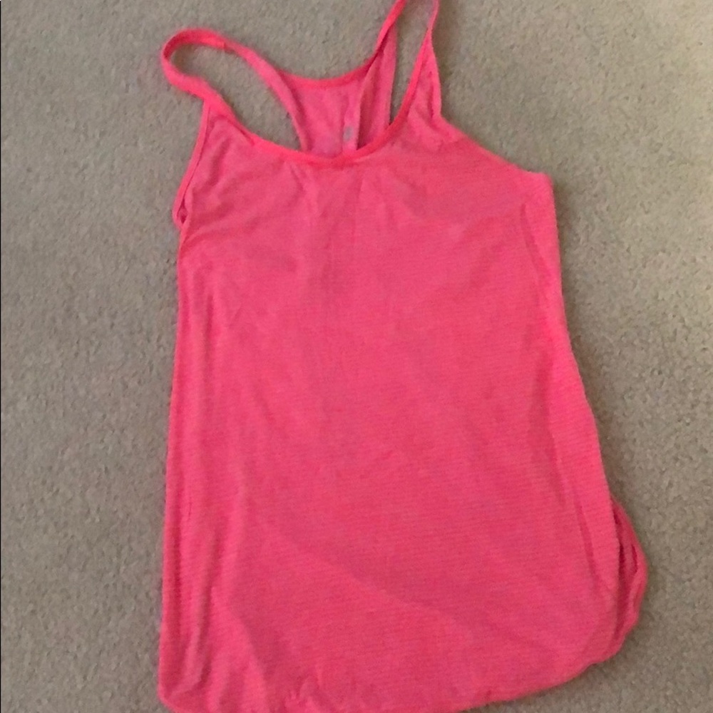 Lululemon tank, size 6. Bright coral color